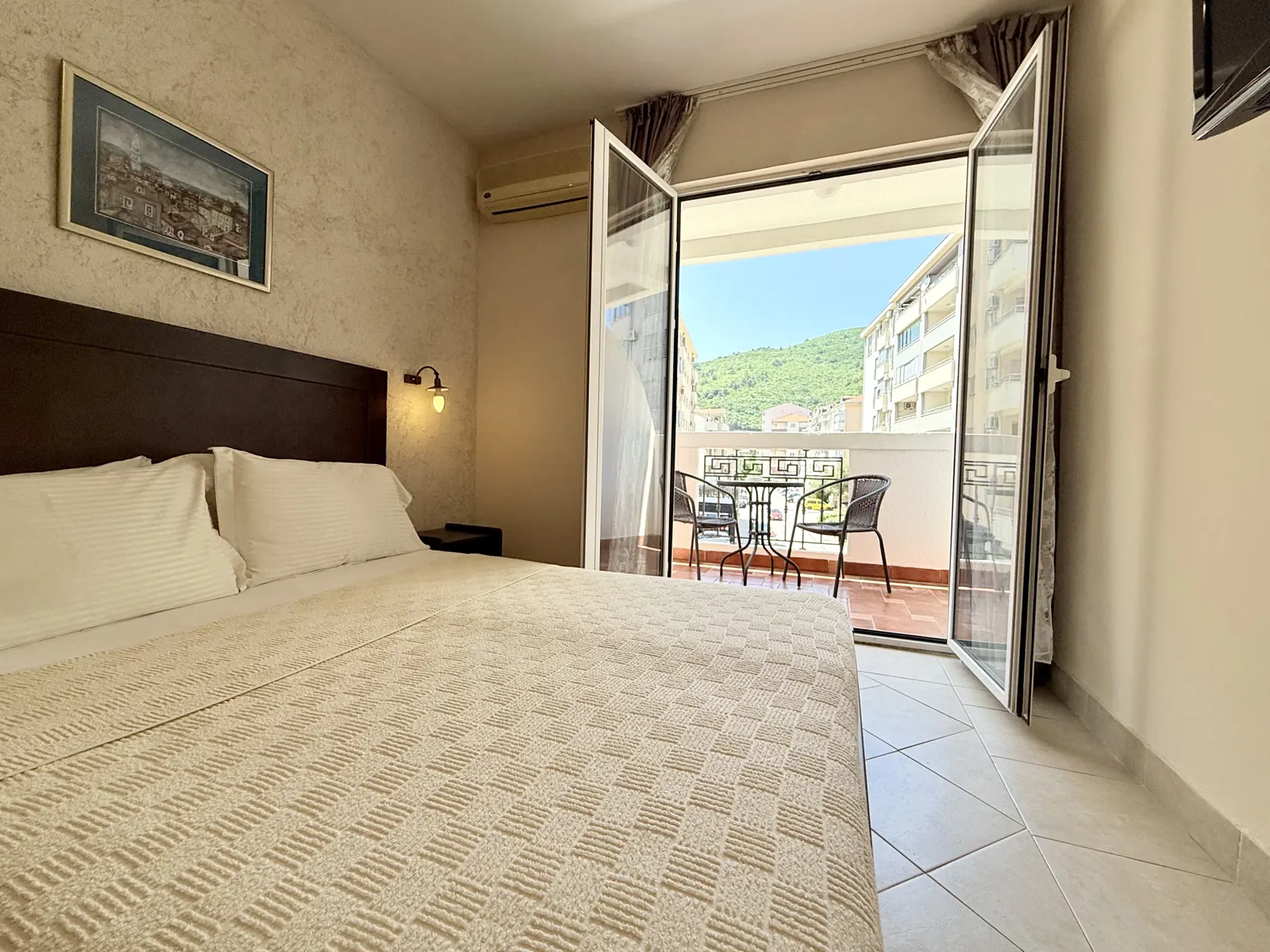 Deluxe Double Room — photo 2